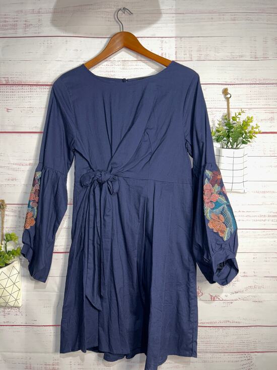 Gigio Dresses & Skirts - Gigio Boutique Blue Cotton Floral Embroidered Tie Side Dress | NWOT |Size Medium